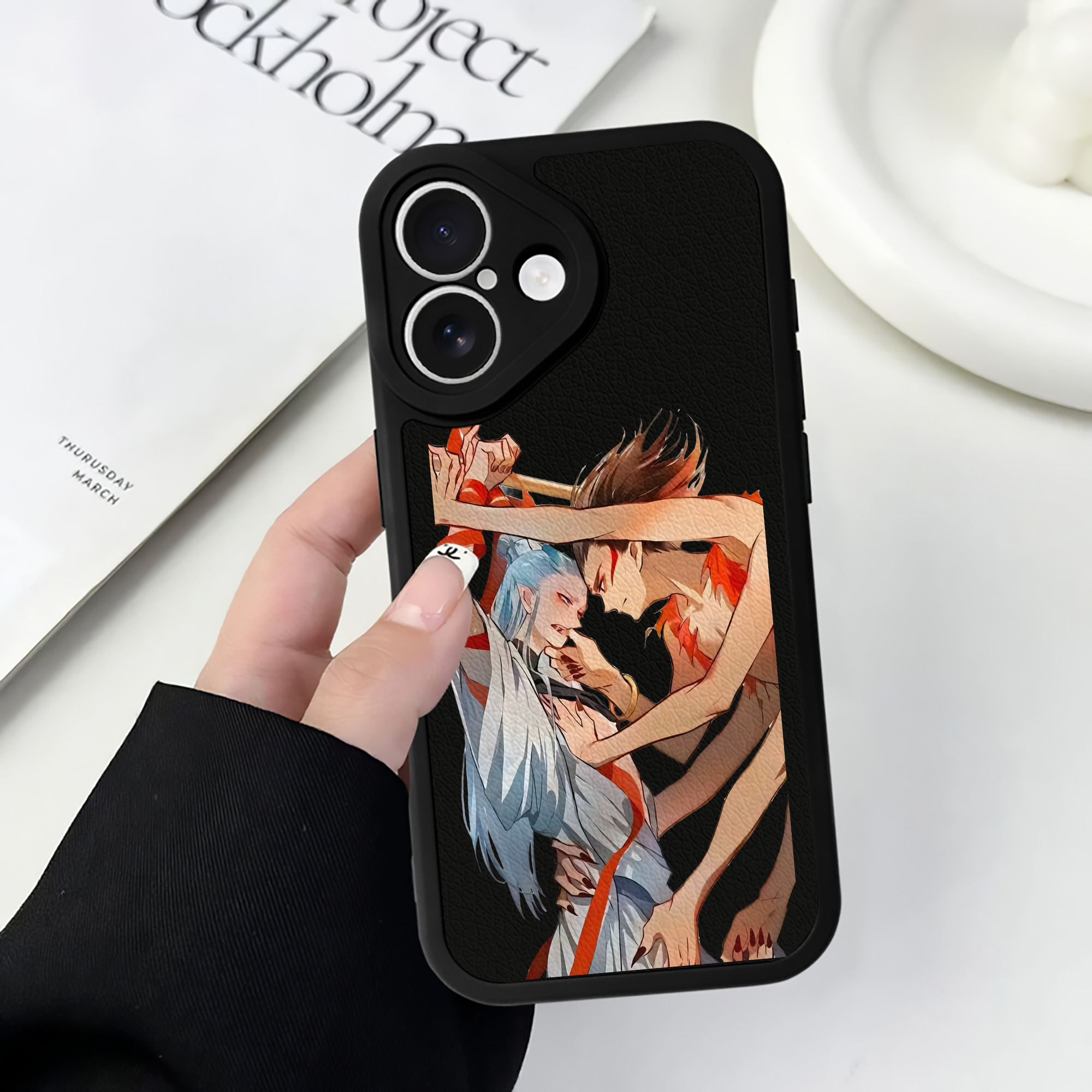 （画像用） Ne Zha 2 ナタ 魔童の大暴れ 【iPhone 16シリーズ対応】シリコンスマホケース（レザー調） 材質：シリコン